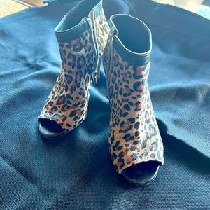 Black leopard peep toe booties